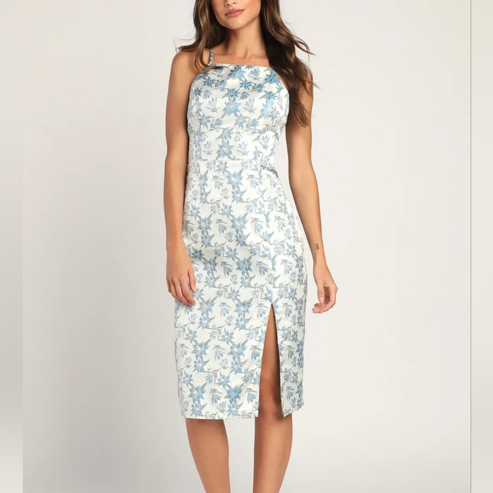 Lulus Versailles Vibes Light Blue Jacquard Metallic Midi Dress. Size XS
